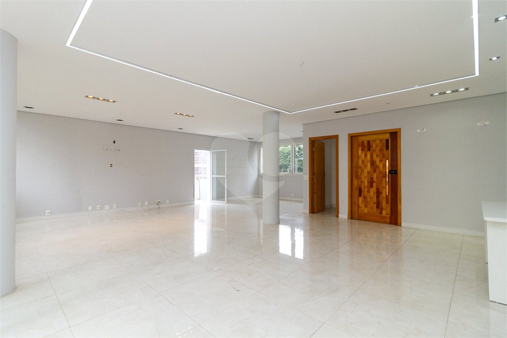 Apartamento à venda com 3 quartos, sendo 1 suíte, em Jardim Paulista, São Paulo, SP