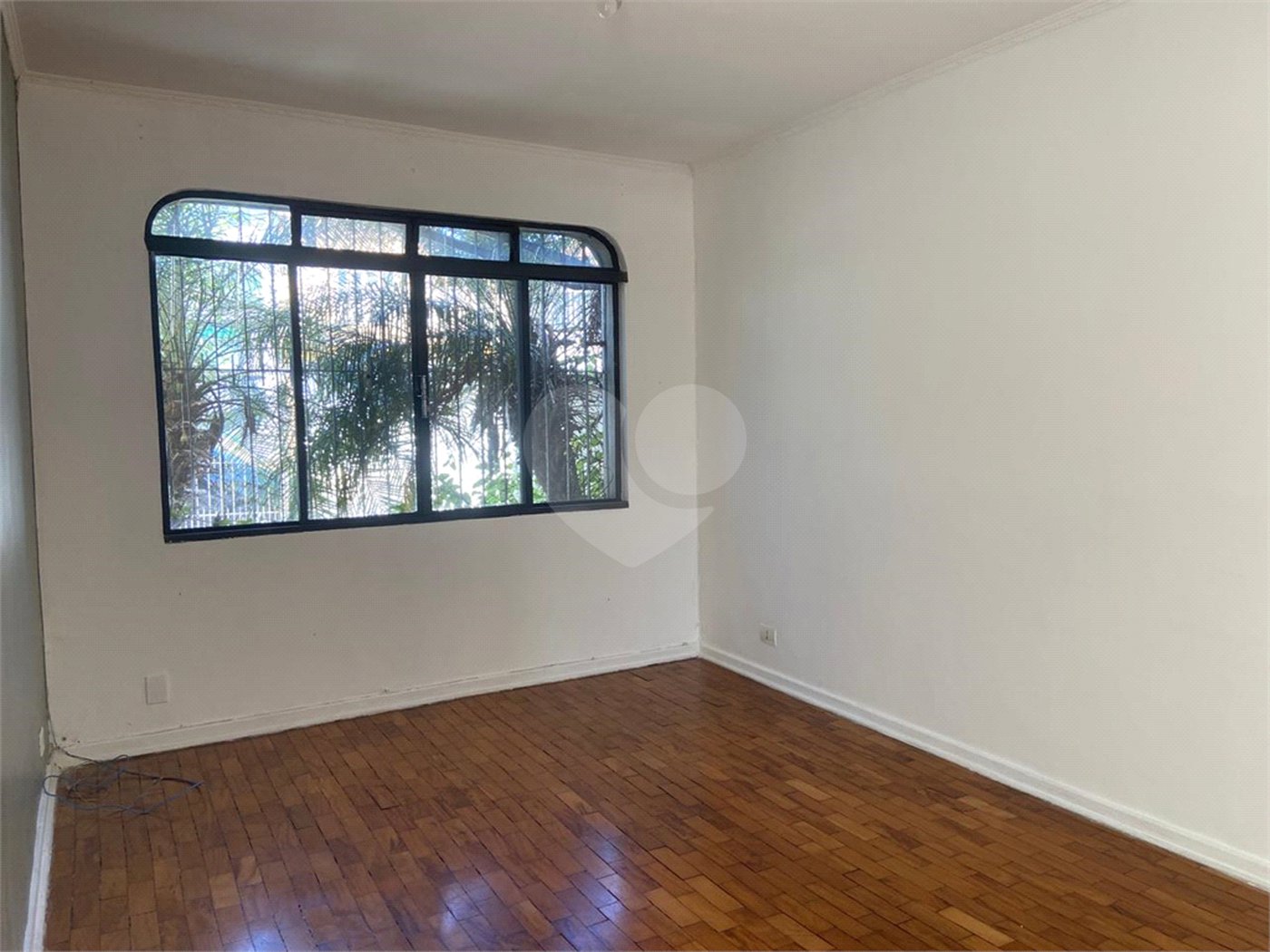 Sobrado à venda com 3 quartos, sendo 1 suíte,  em Parque Maria Domitila, São Paulo, SP