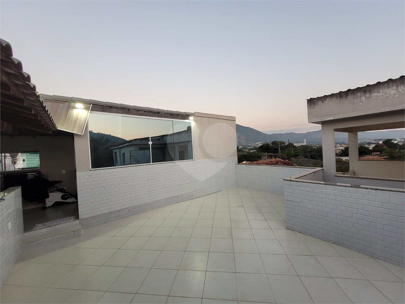 Casa à venda com 3 quartos, sendo 1 suíte, em Campo Grande, Rio de Janeiro, RJ