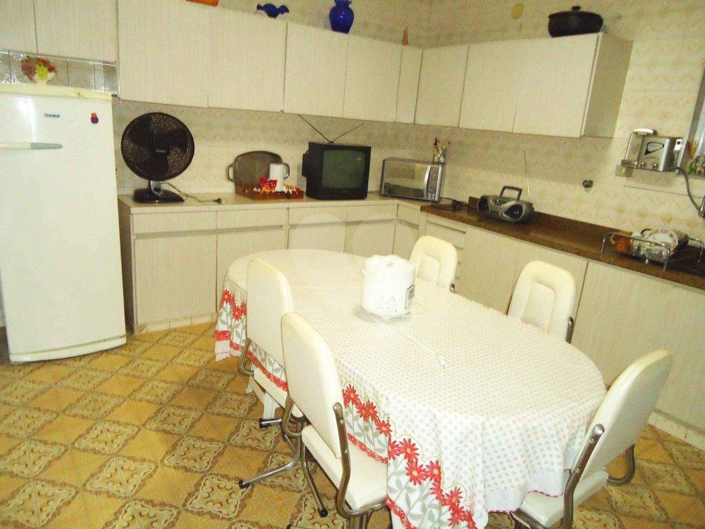Sobrado à venda com 4 quartos em Granja Julieta, São Paulo, SP