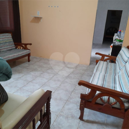 Casa à venda com 2 quartos em Indaiá, Bertioga, SP