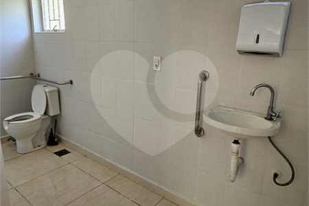 Sobrado à venda com 3 quartos, sendo 2 suítes, em Jardim Rossignatti, Indaiatuba, SP