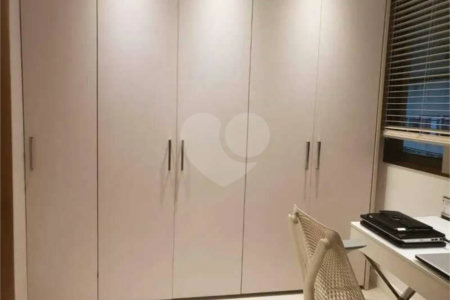 Apartamento à venda com 4 quartos, sendo 3 suítes, em Tijuca, Rio de Janeiro, RJ