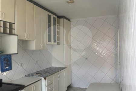 Sobrado à venda com 5 quartos em Bela Vista, Osasco, SP