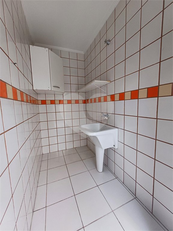 Sobrado à venda com 2 quartos em Jardim Ana Maria, Sorocaba, SP