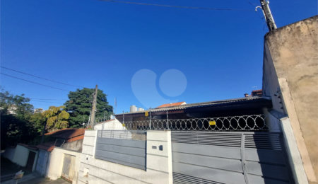 Casa à venda com 4 quartos, sendo 1 suíte,  em Jardim São Carlos, Sorocaba, SP