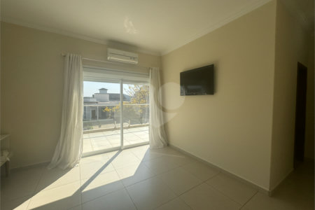 Casa à venda com 3 suítes no condomínio Lago da Serra, Araçoiaba da Serra - SP