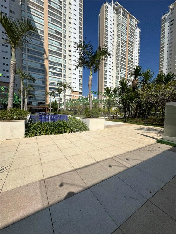 Apartamento para alugar com 4 quartos, sendo 3 suítes,  em Vila Gomes Cardim, São Paulo, SP