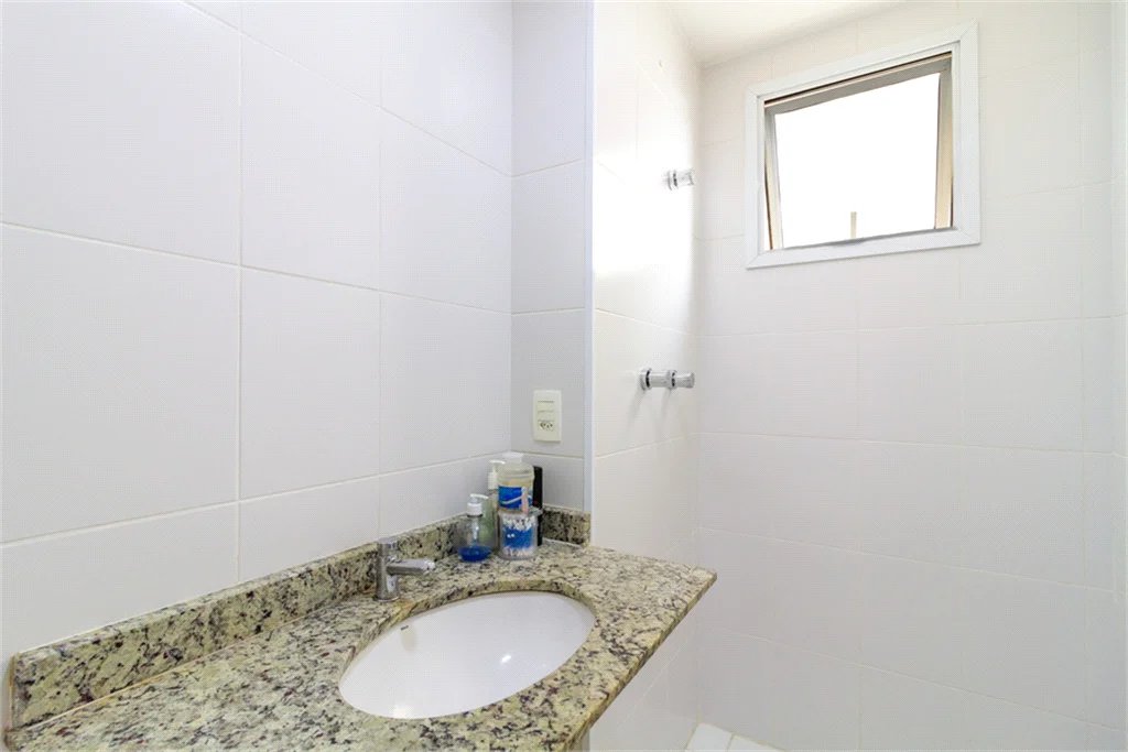 Apartamento à venda com 3 quartos, sendo 2 suítes, em Vila Lageado, São Paulo, SP