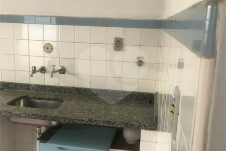 Casa à venda com 2 quartos em Alto da Lapa, São Paulo, SP