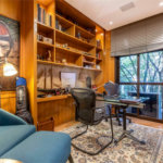 Apartamento à venda com 4 quartos, sendo 3 suítes, em Moema, São Paulo, SP