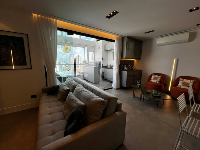 Apartamento à venda com 2 quartos, sendo 1 suíte, em Santana, São Paulo, SP