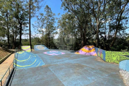 Casa à venda com 4 quartos, sendo 2 suítes,  no condomínio São Paulo Ii, Cotia - SP