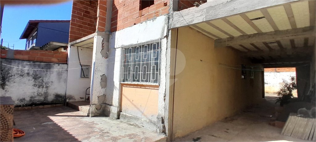 Casa à venda com 2 quartos em Campo Grande, Rio de Janeiro, RJ