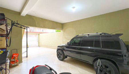 Casa à venda com 3 quartos, sendo 1 suíte,  no condomínio 658, São Paulo - SP