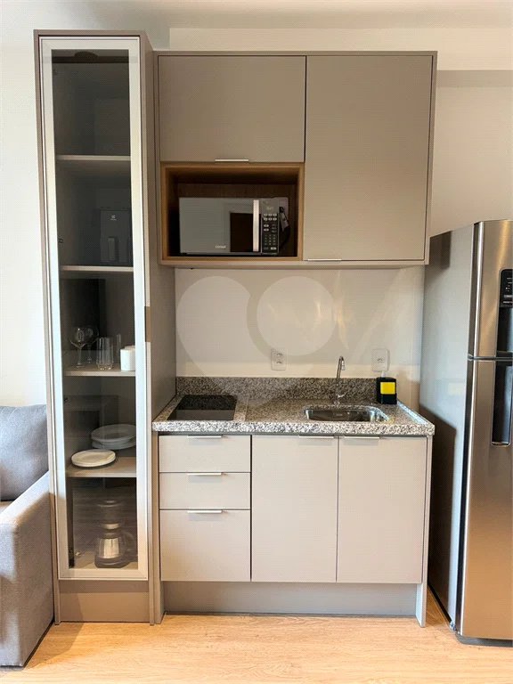 Studio HIS2 mobiliado 38m² na Liberdade, lazer completo, pronto para morar.