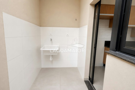 Casa à venda com 2 quartos em Jardim dos Ipês, Três Lagoas - MS