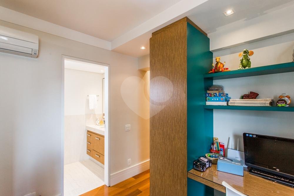 Apartamento à venda com 3 suítes em Campo Belo, São Paulo, SP