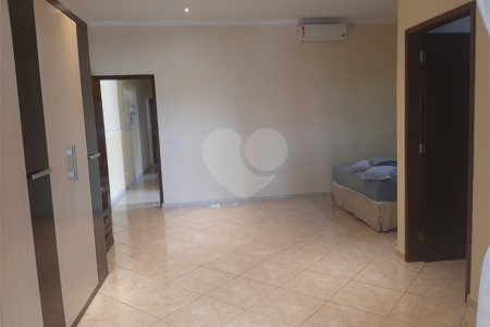 Casa à venda com 3 quartos, sendo 1 suíte,  em Residencial Colinas, Mogi das Cruzes, SP