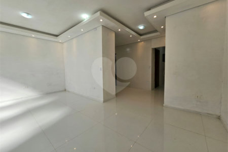 Casa Térrea à venda com 3 quartos, sendo 1 suíte,  em Villa Di Cesar, Mogi das Cruzes, SP
