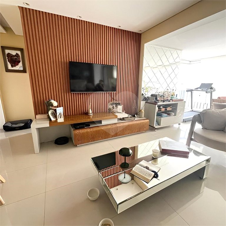 Apartamento à venda com 2 quartos, sendo 1 suíte, em Santana, São Paulo, SP