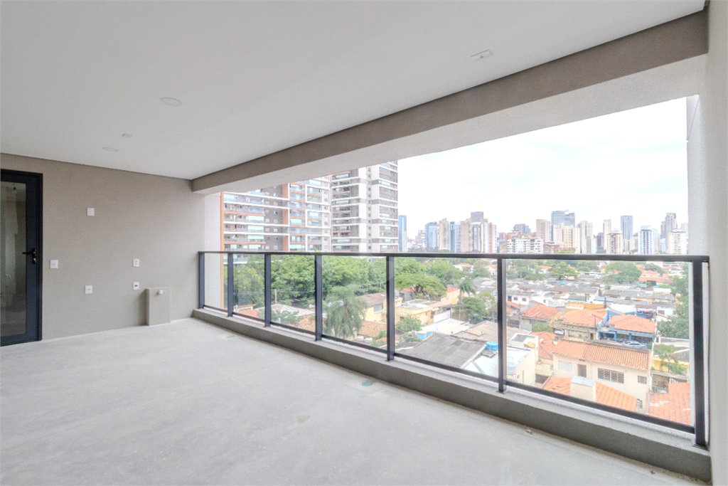 Apartamento à venda com 3 suítes em Brooklin, São Paulo, SP
