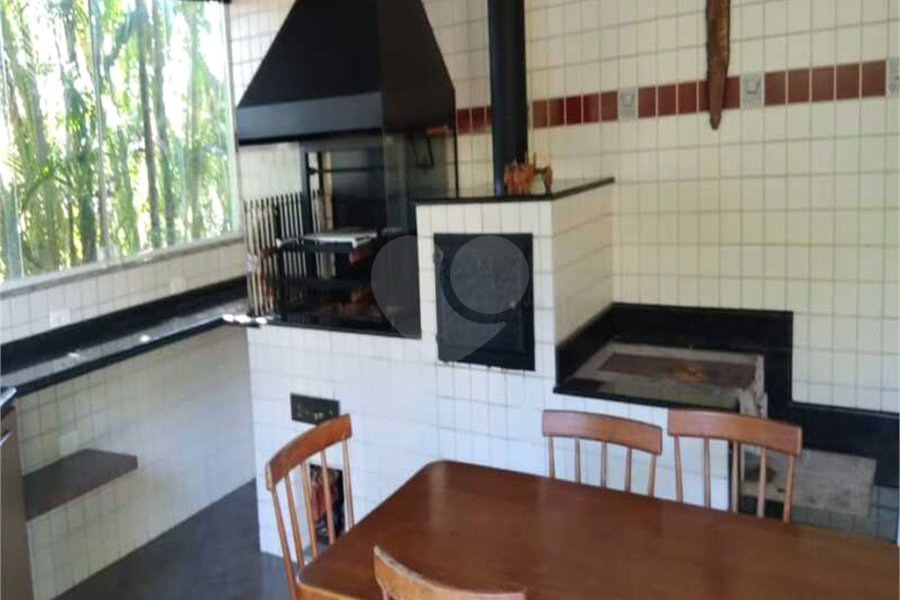 Terreno à venda com 4 suítes em Serra da Cantareira, Mairiporã, SP