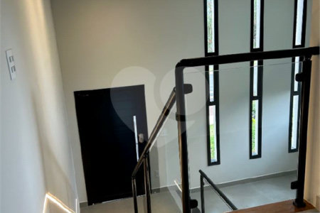 Casa à venda com 3 quartos, sendo 1 suíte, no condomínio Residencial Lagos D Icarai, Salto - SP