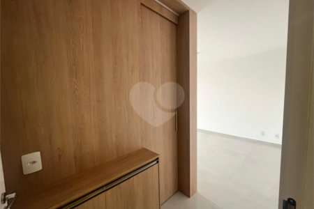 Apartamento à venda com 2 suítes no Centro, Itapetininga, SP