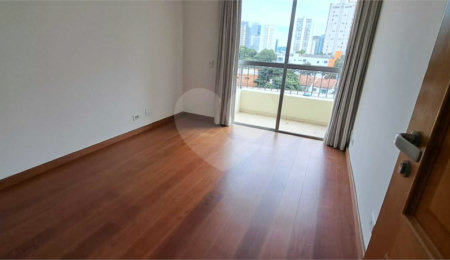 Apartamento à venda com 2 quartos em Santo Amaro, São Paulo, SP