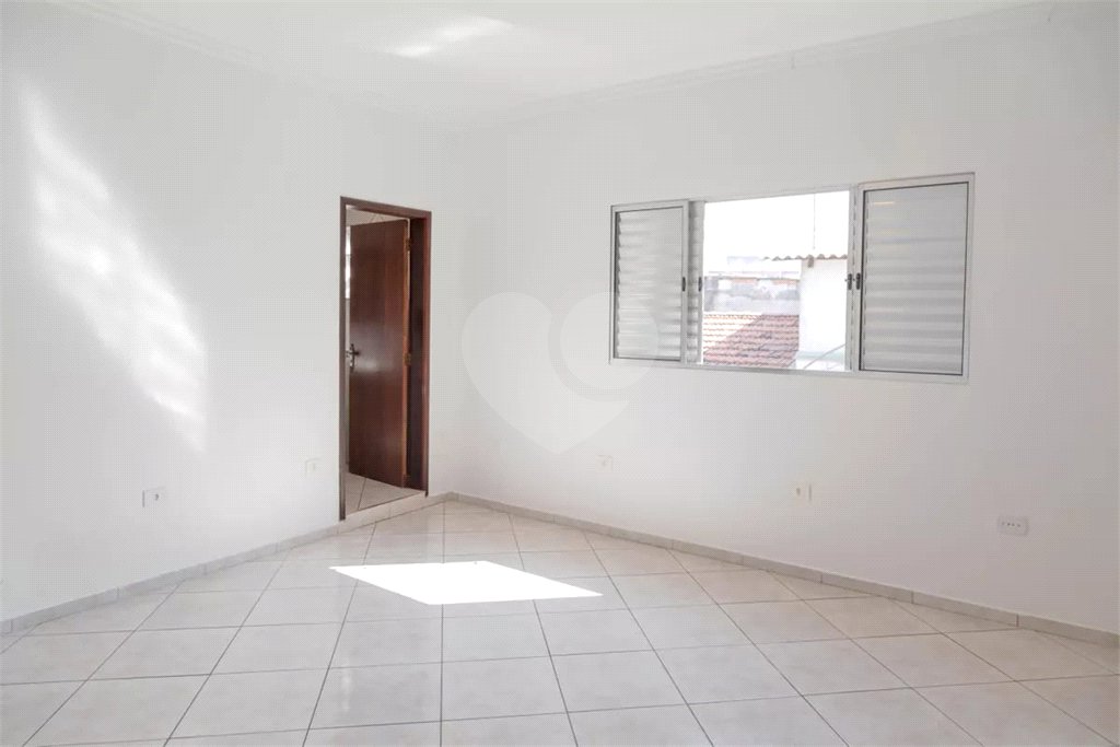 Casa à venda com 3 suítes em Vila Flórida, Guarulhos, SP