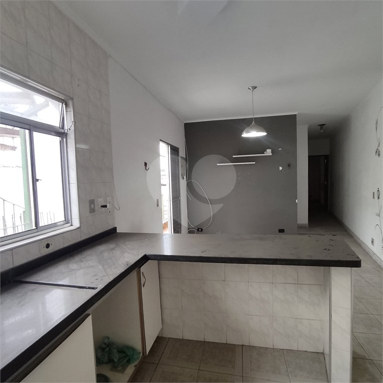 Sobrado à venda ou para alugar com 2 quartos, sendo 1 suíte, em Parada Inglesa, São Paulo, SP