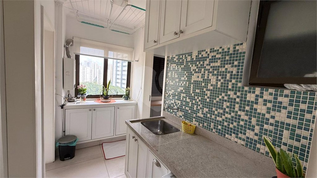 Apartamento à venda com 3 quartos, sendo 1 suíte, em Vila Suzana, São Paulo, SP