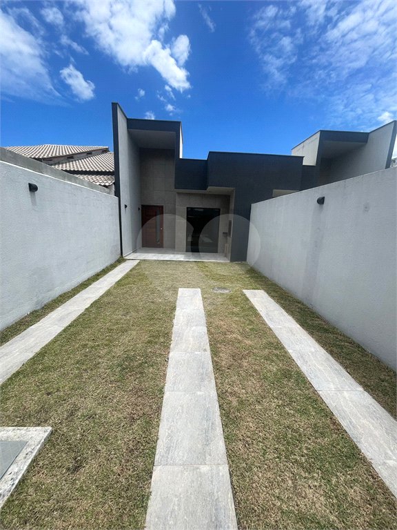 Casa à venda com 2 quartos, sendo 1 suíte, no condomínio Parque Guará, Rio de Janeiro - RJ