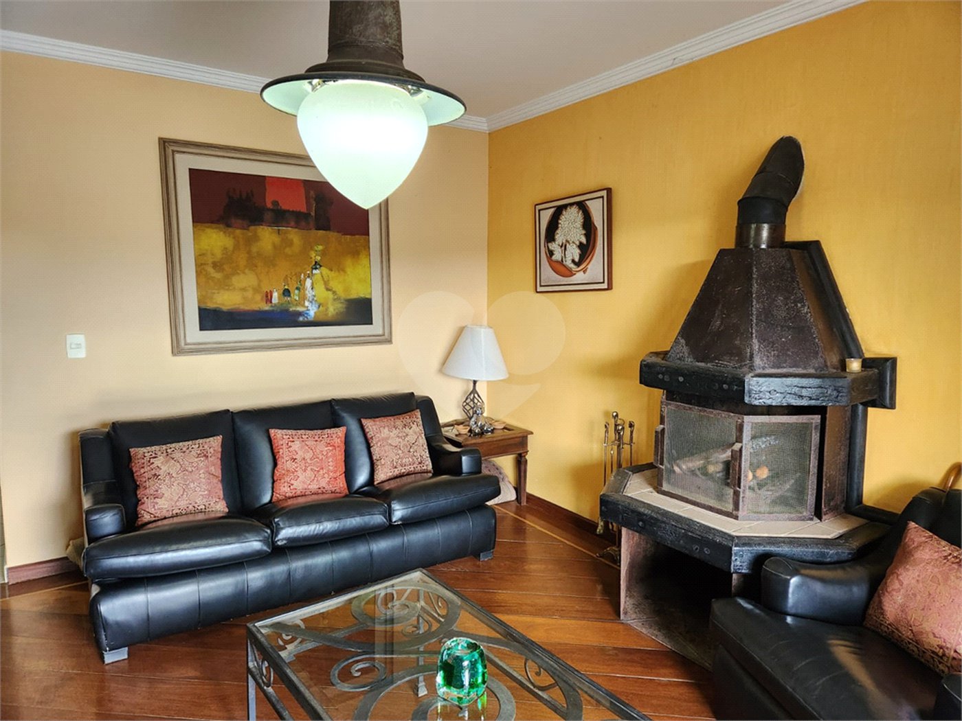 Casa à venda com 5 suítes no condomínio Suíça da Cantareira, Mairiporã - SP