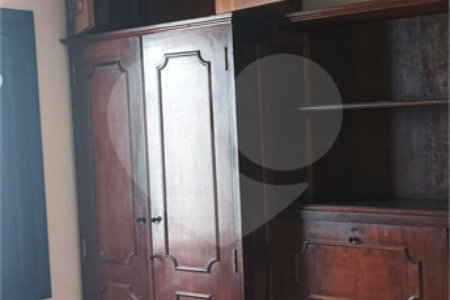 Sobrado à venda com 3 quartos, sendo 1 suíte, em Jabaquara, São Paulo, SP