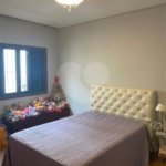 Casa à venda com 3 quartos, sendo 1 suíte,  em Vila Oliveira, Mogi das Cruzes, SP