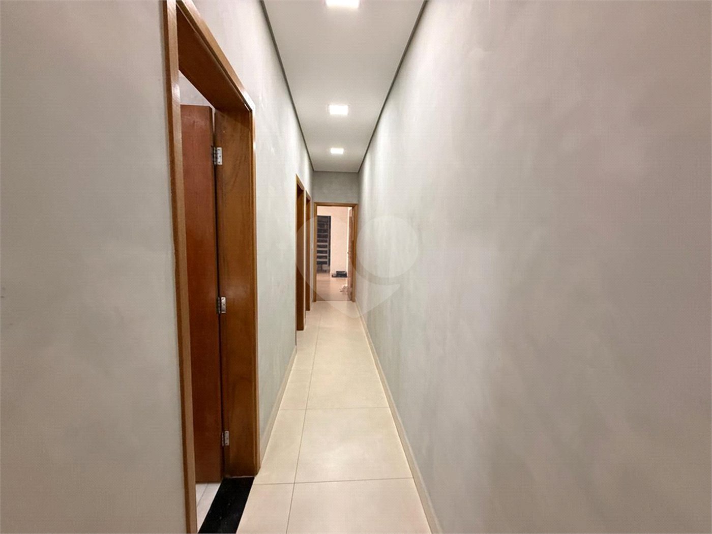 Casa à venda com 3 quartos, sendo 1 suíte, no condomínio Vila Rica, Indaiatuba - SP