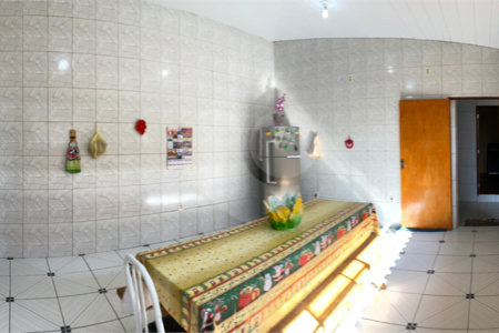 Casa à venda com 2 quartos, sendo 1 suíte, no Centro, Araçoiaba da Serra, SP
