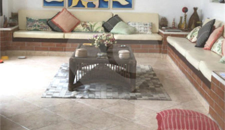 Casa em condomínio à venda com 6 quartos, sendo 2 suítes,  em Geribá, Armação dos Búzios, RJ