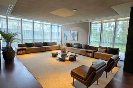 Apartamento à venda com 2 suítes em Jardim Morumbi, São Paulo, SP