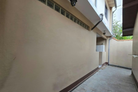 Casa espaçosa com edícula e 218 m² muito bem aproveitados! Conjunto Residencial Butantã, São Paulo - SP