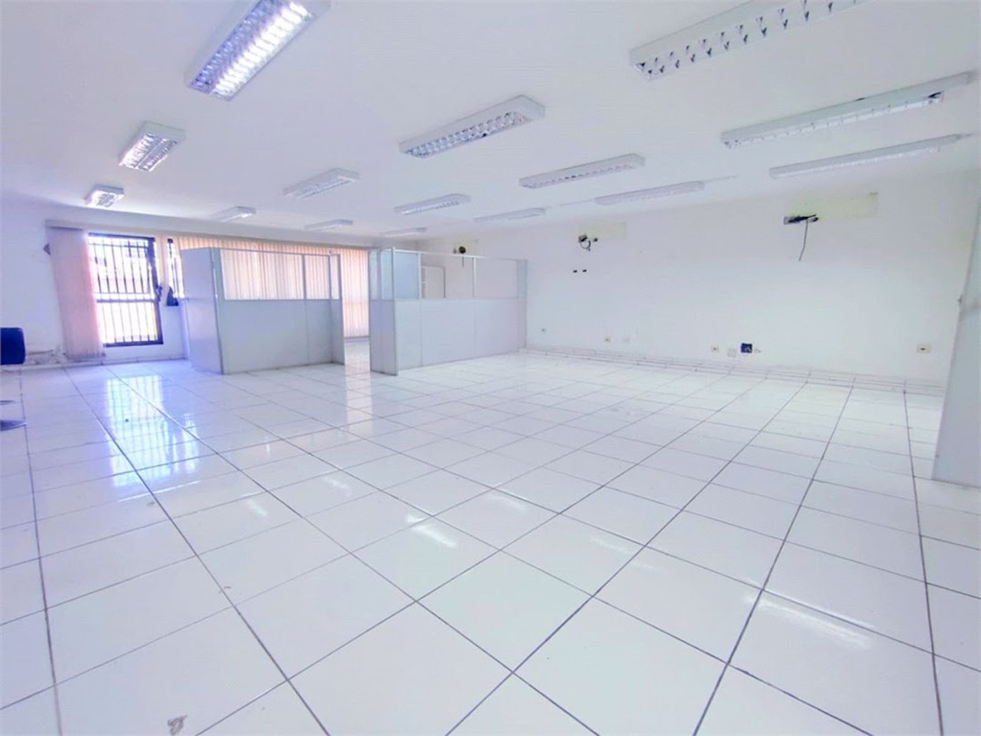 Sala Comercial para venda e locação, Centro, Santos - SA0103.