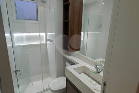 Apartamento à venda com 3 quartos, sendo 2 suítes,  em Jardim Arpoador, São Paulo, SP