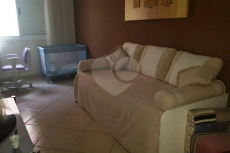 Casa Térrea à venda com 3 quartos, sendo 1 suíte, em Jardim Franca, São Paulo, SP