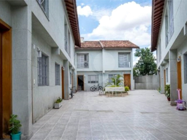 Casa à venda com 2 quartos, sendo 1 suíte,  no condomínio Tulipa 3, São Paulo - SP