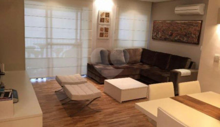 Apartamento à venda com 2 suítes em Real Parque, São Paulo, SP