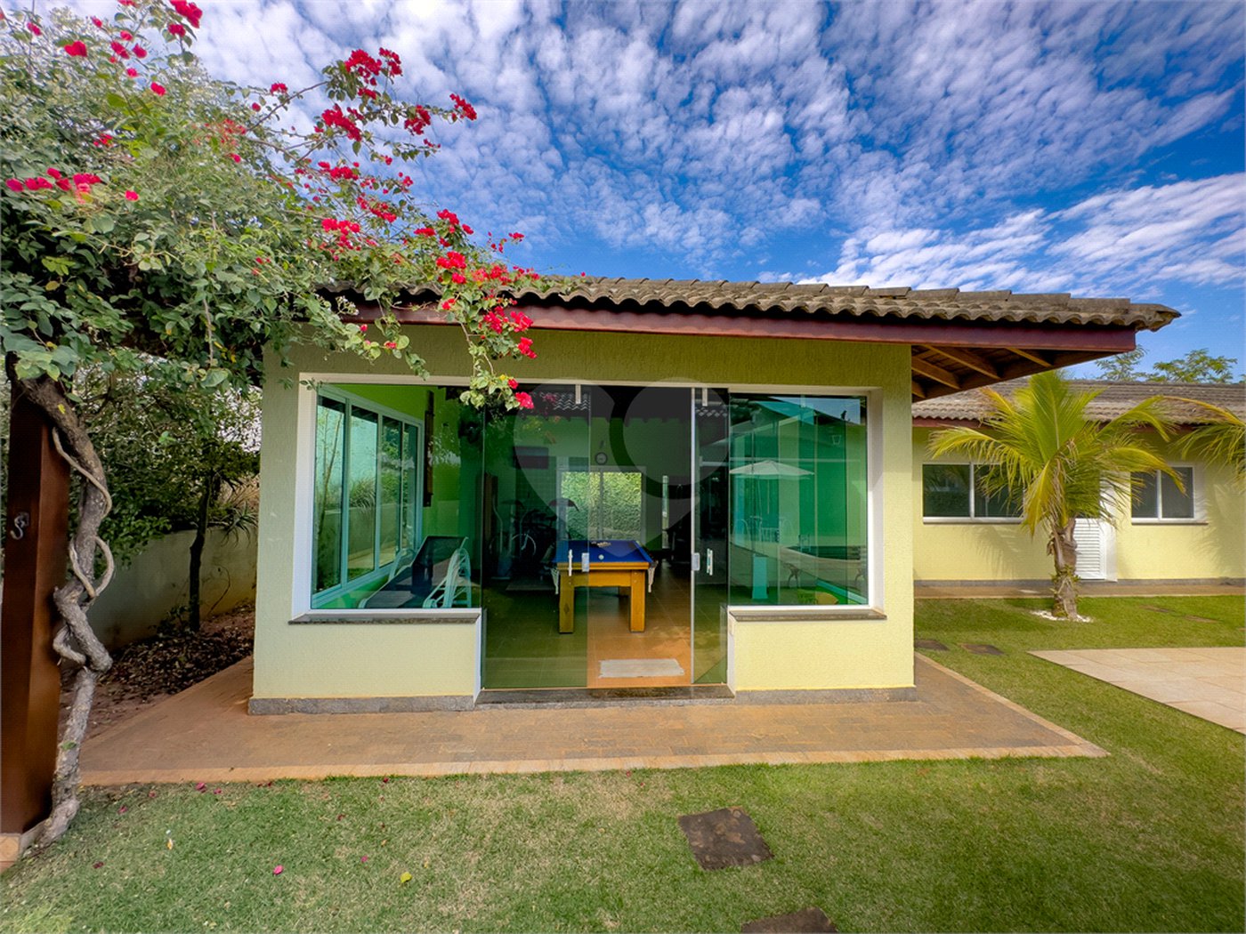 Casa à venda com 3 suítes em Parque Village Castelo, Itu, SP