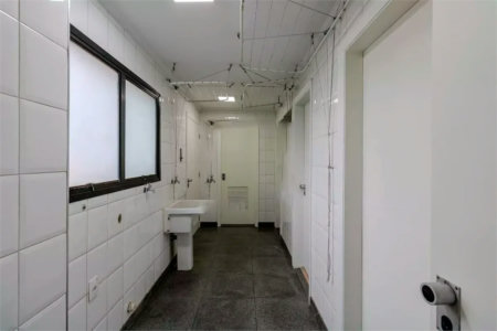 Apartamento à venda com 4 quartos, sendo 2 suítes,  em Paraíso do Morumbi, São Paulo, SP