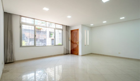 Casa de Vila à venda com 3 quartos, sendo 2 suítes, em Campo Belo, São Paulo, SP
